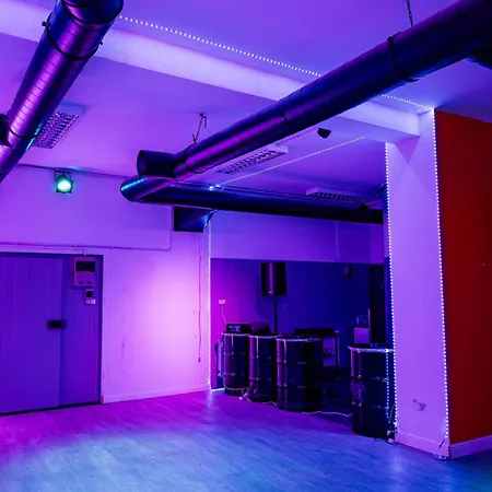 ヴィラ O'block Eventowy Klimat, Loftowy Styl ワルシャワ